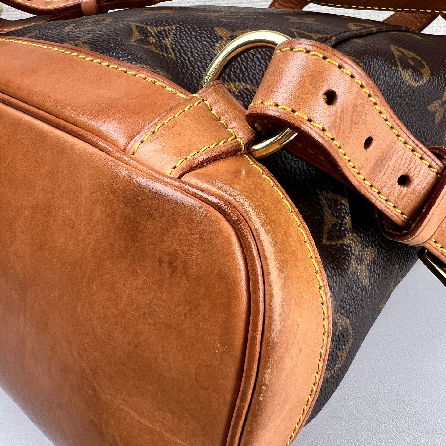 Louis Vuitton Brown Handle Bags A-15853