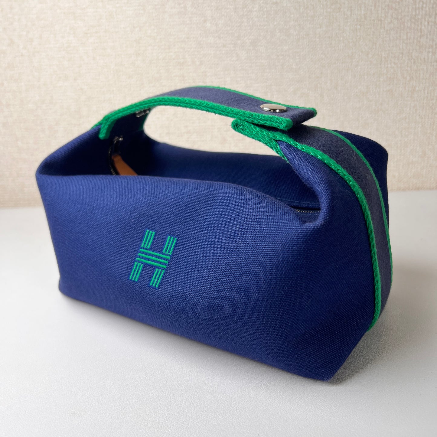 Hermes Black Handle Bags A-15854