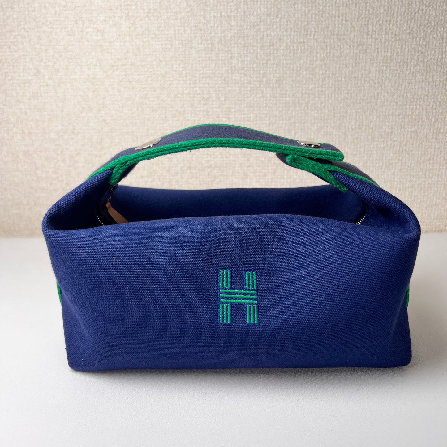 Hermes Black Handle Bags A-15854