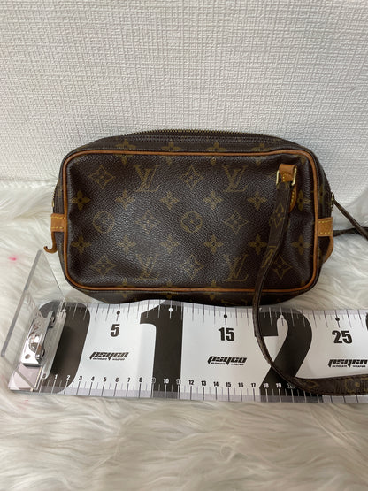 Louis Vuitton Brown Shoulder Bags A-15858