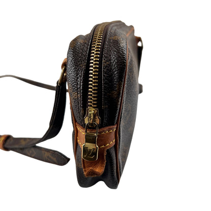 Louis Vuitton Brown Shoulder Bags A-15858