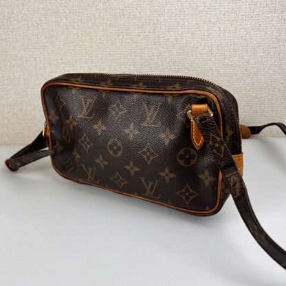 Louis Vuitton Brown Shoulder Bags A-15858