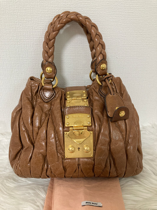 Miu Miu Brown Handle Bags A-15867