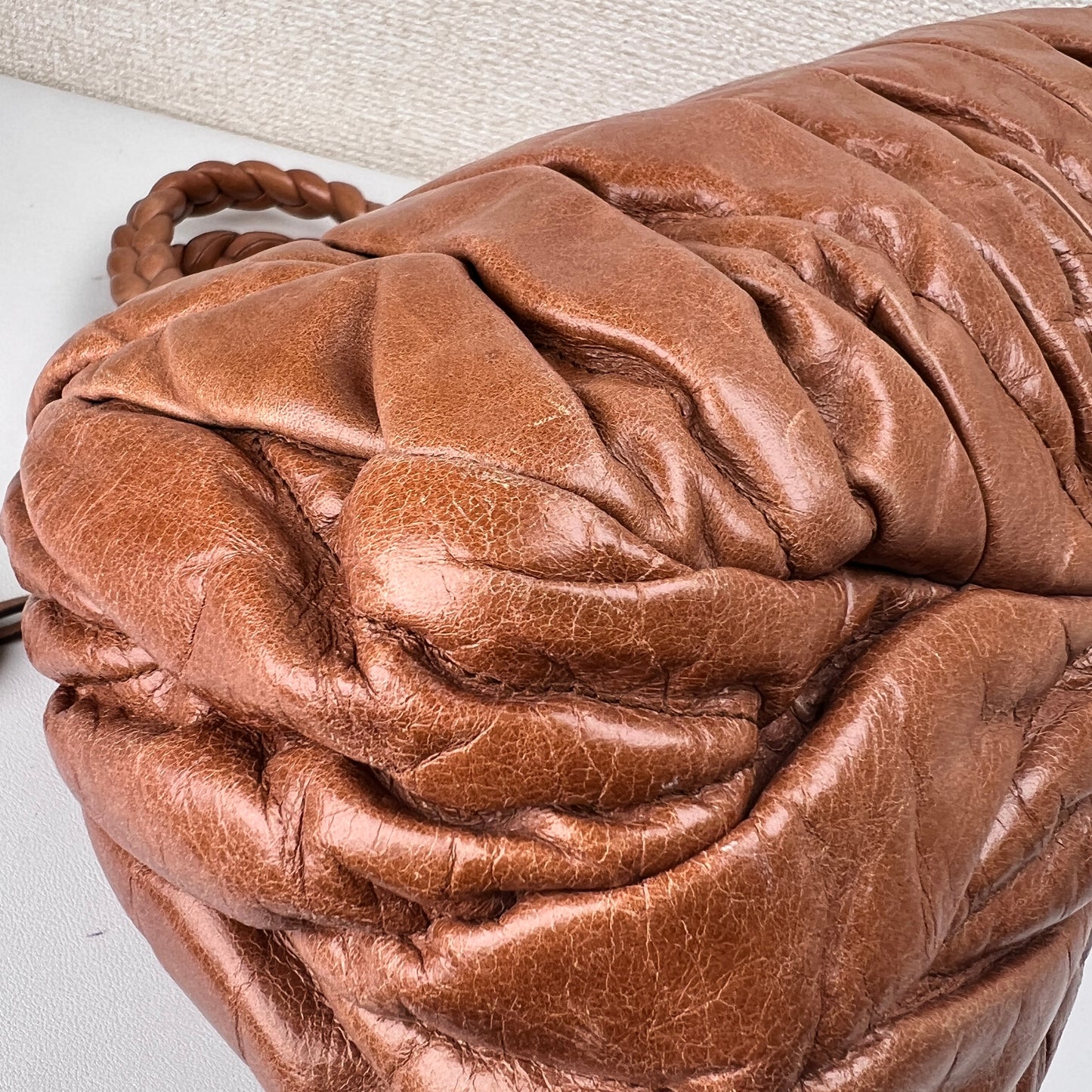 Miu Miu Brown Handle Bags A-15867
