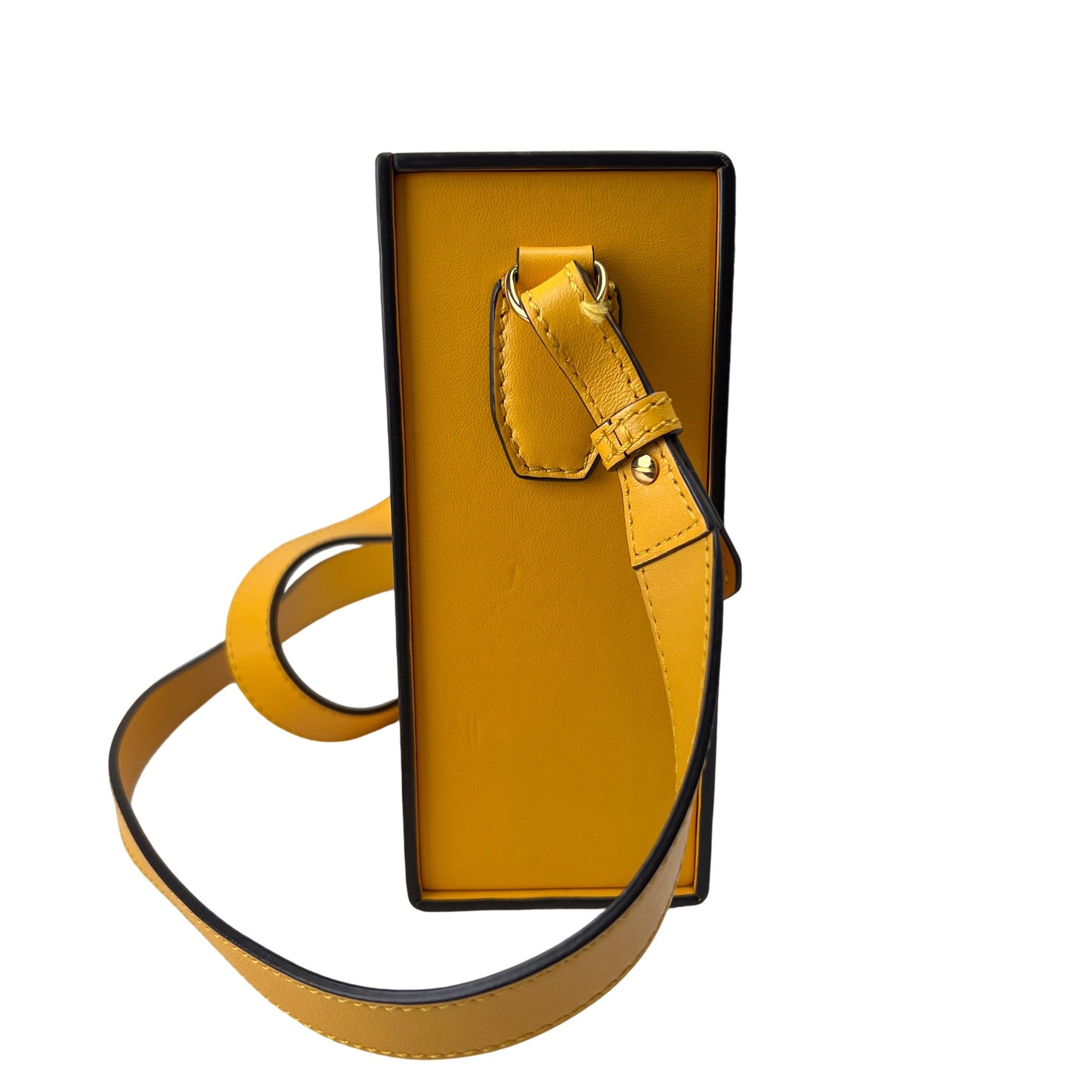 Fendi Yellow Shoulder Bags A-15869