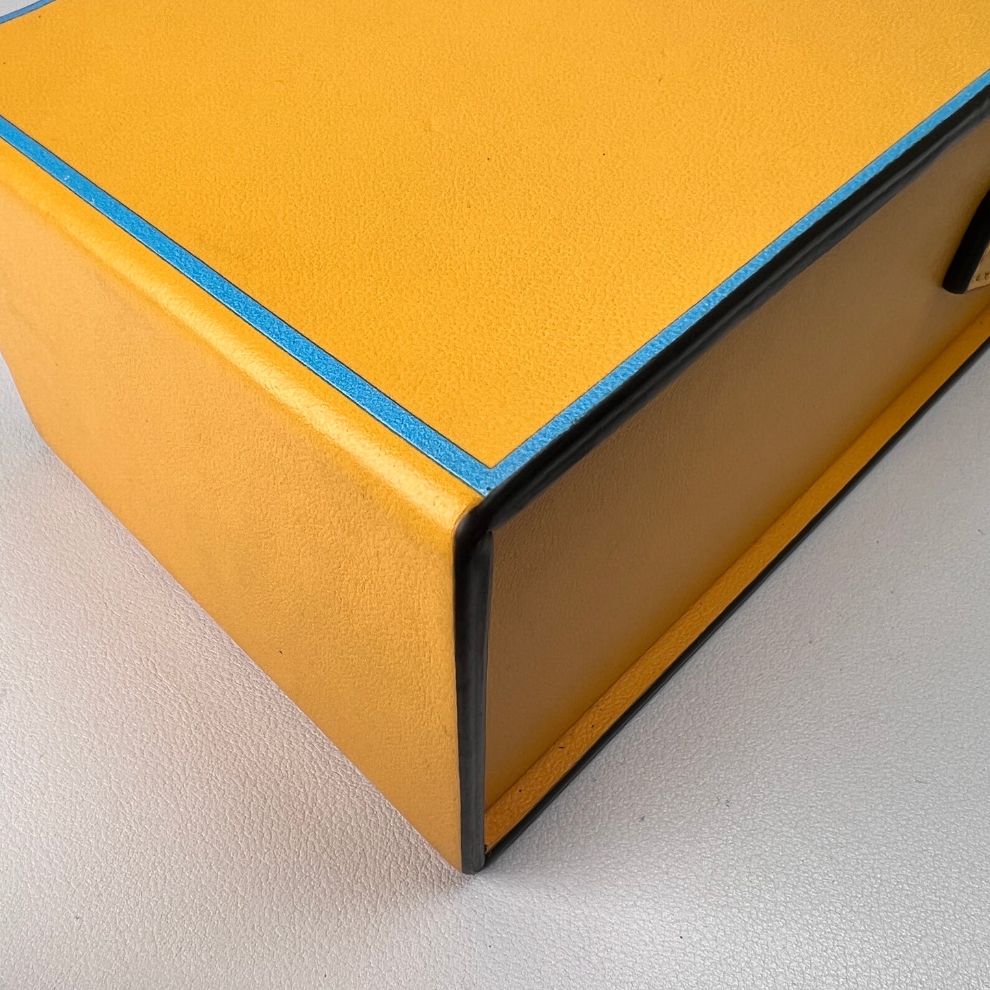 Fendi Yellow Shoulder Bags A-15869