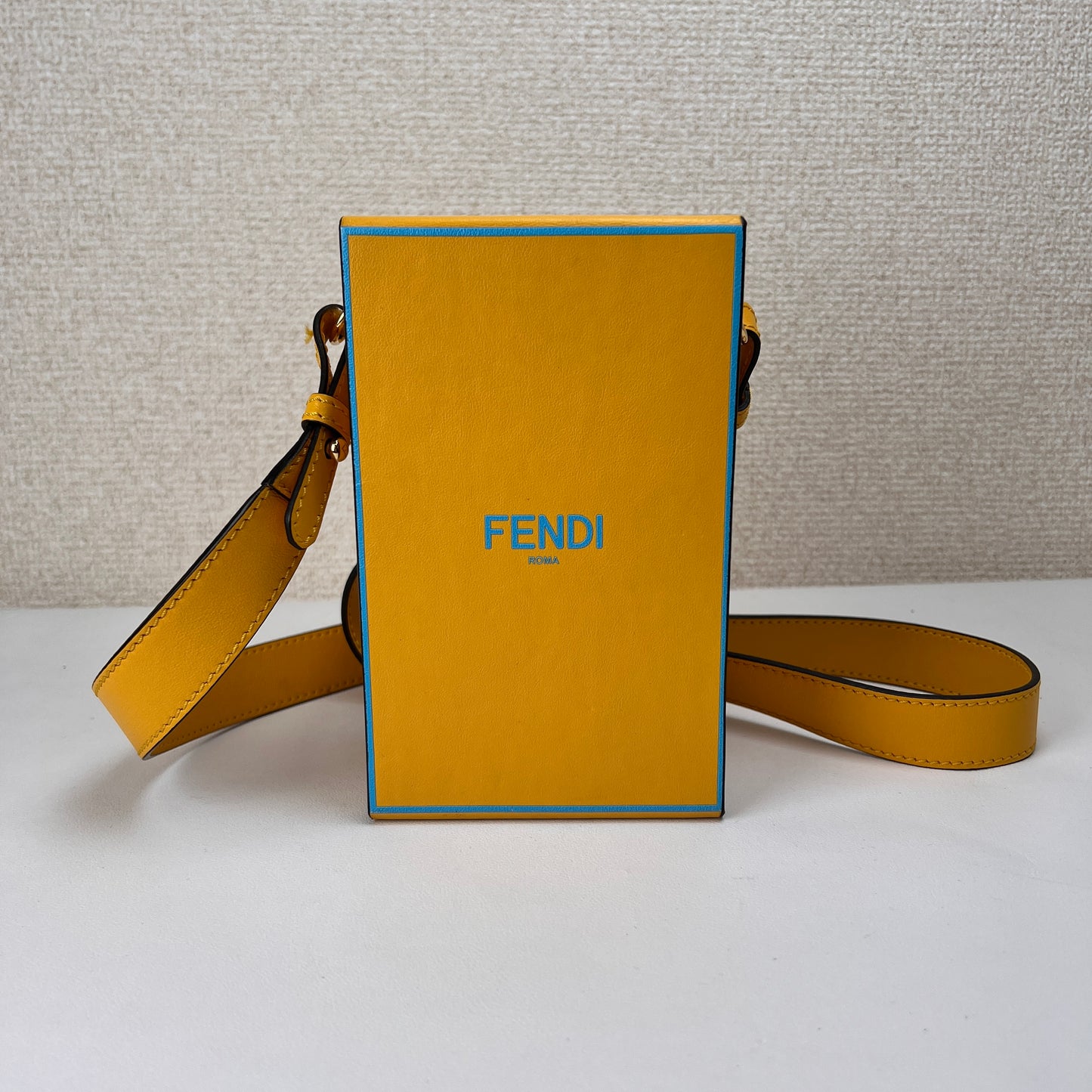 Fendi Yellow Shoulder Bags A-15869