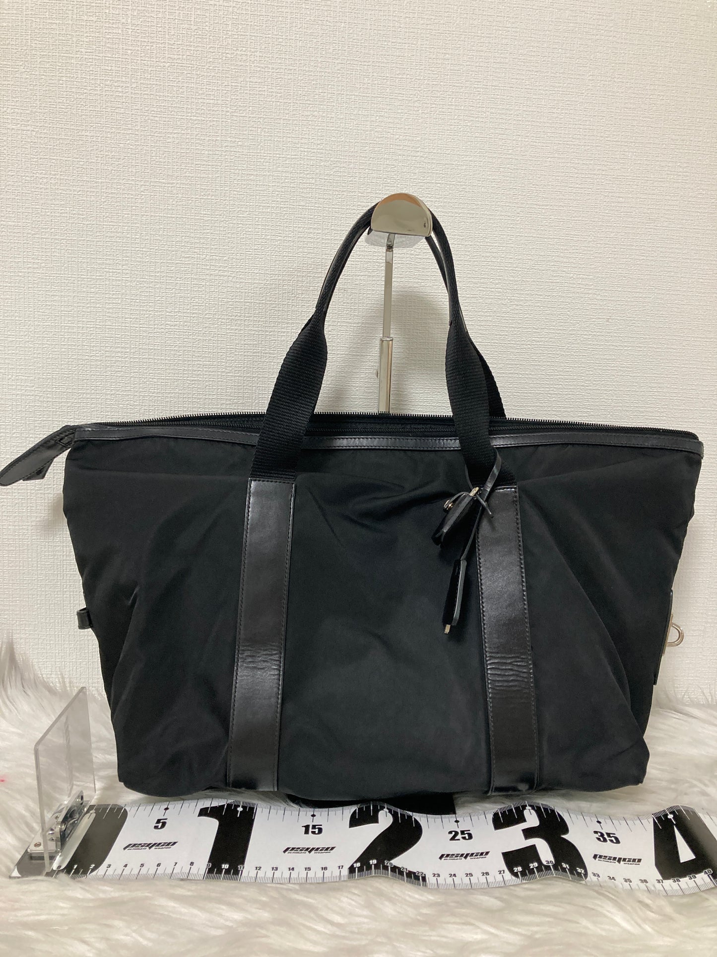 Prada Black Handle Bags A-15870