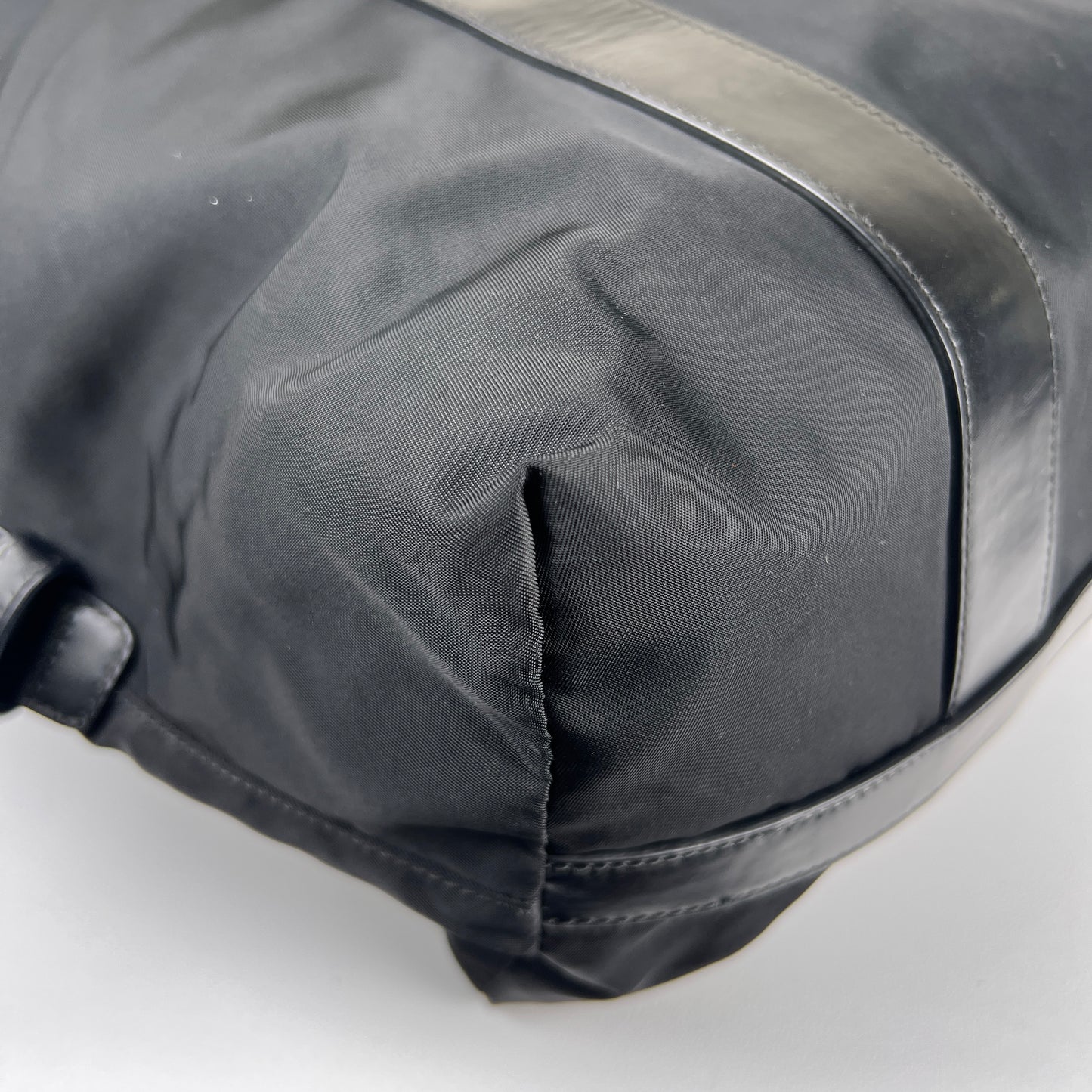 Prada Black Handle Bags A-15870