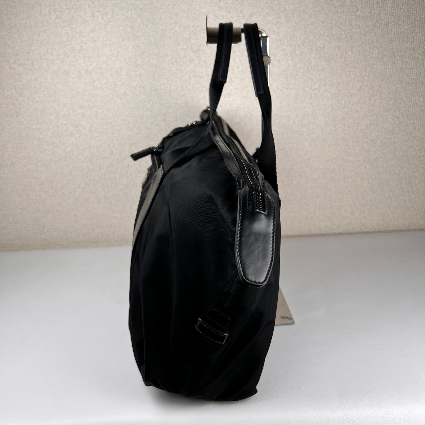 Prada Black Handle Bags A-15870
