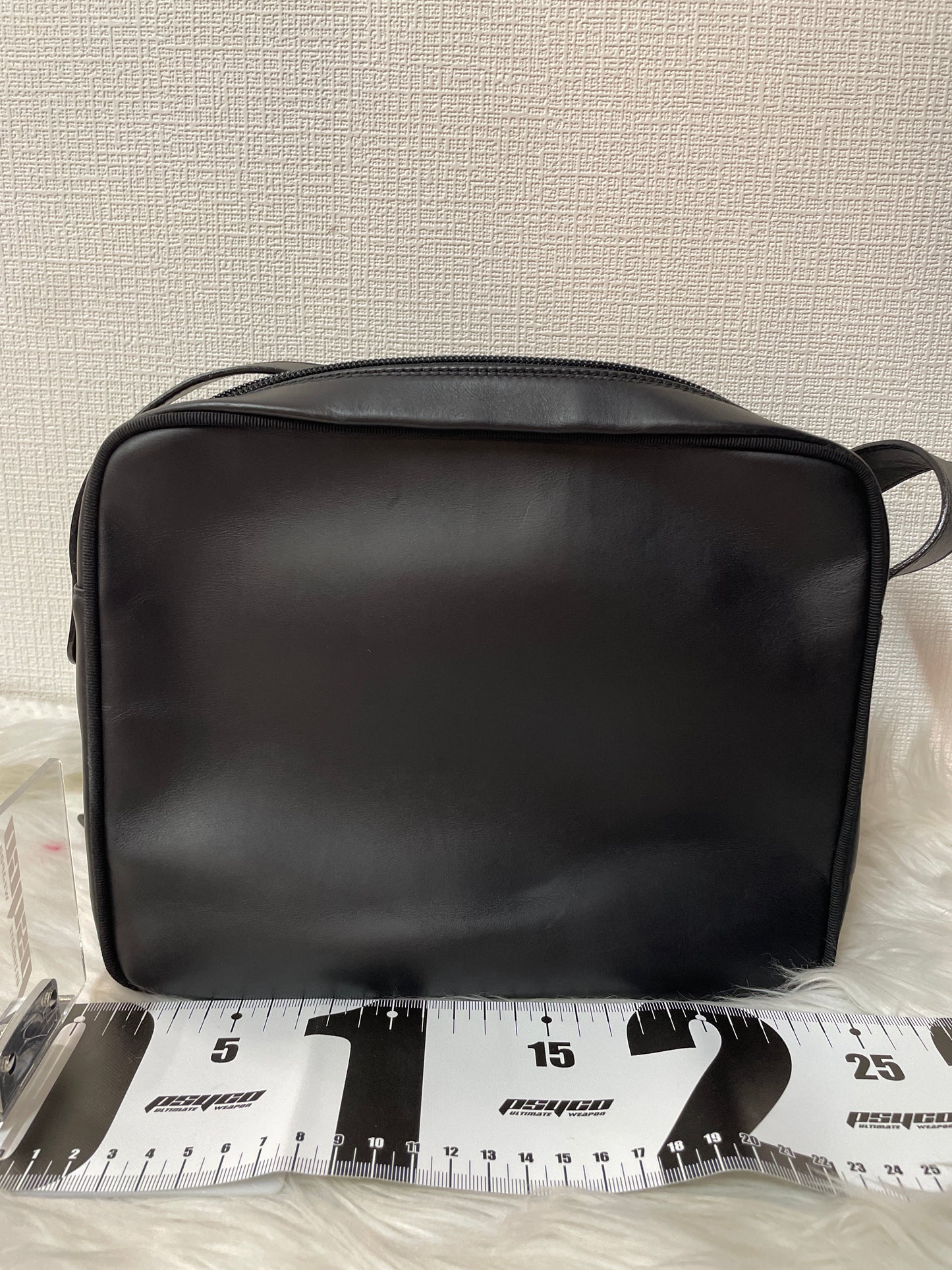 Ferragamo Black Handle Bags A-15891