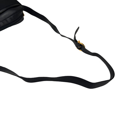 Ferragamo Black Handle Bags A-15891