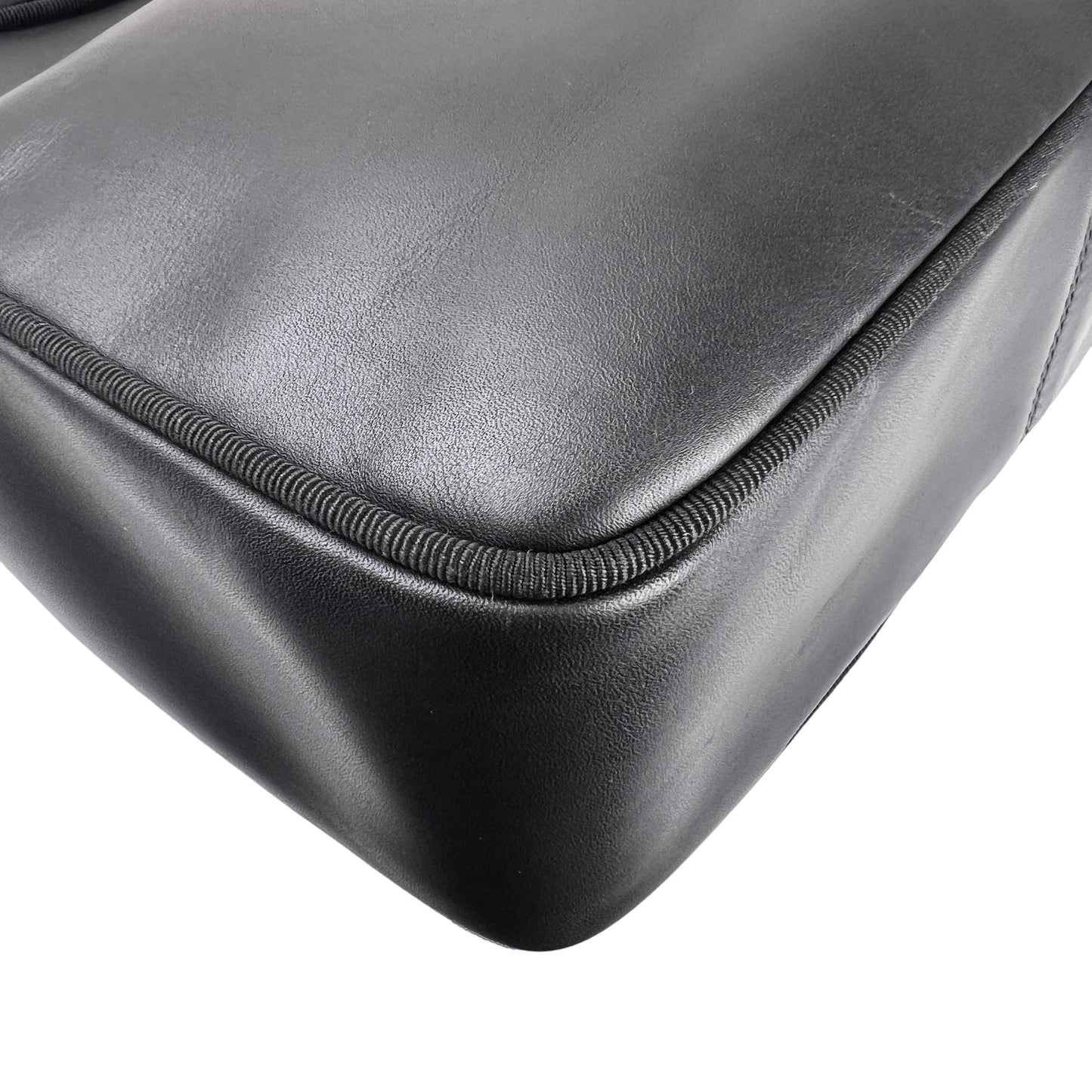 Ferragamo Black Handle Bags A-15891