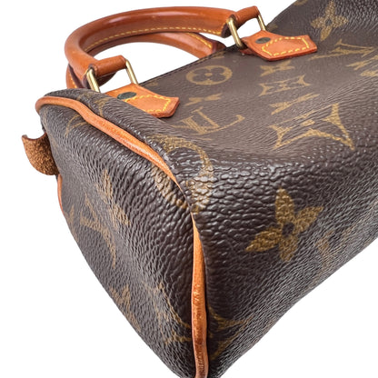 Louis Vuitton Brown Handle Bags A-15899