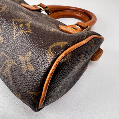 Louis Vuitton Brown Handle Bags A-15899