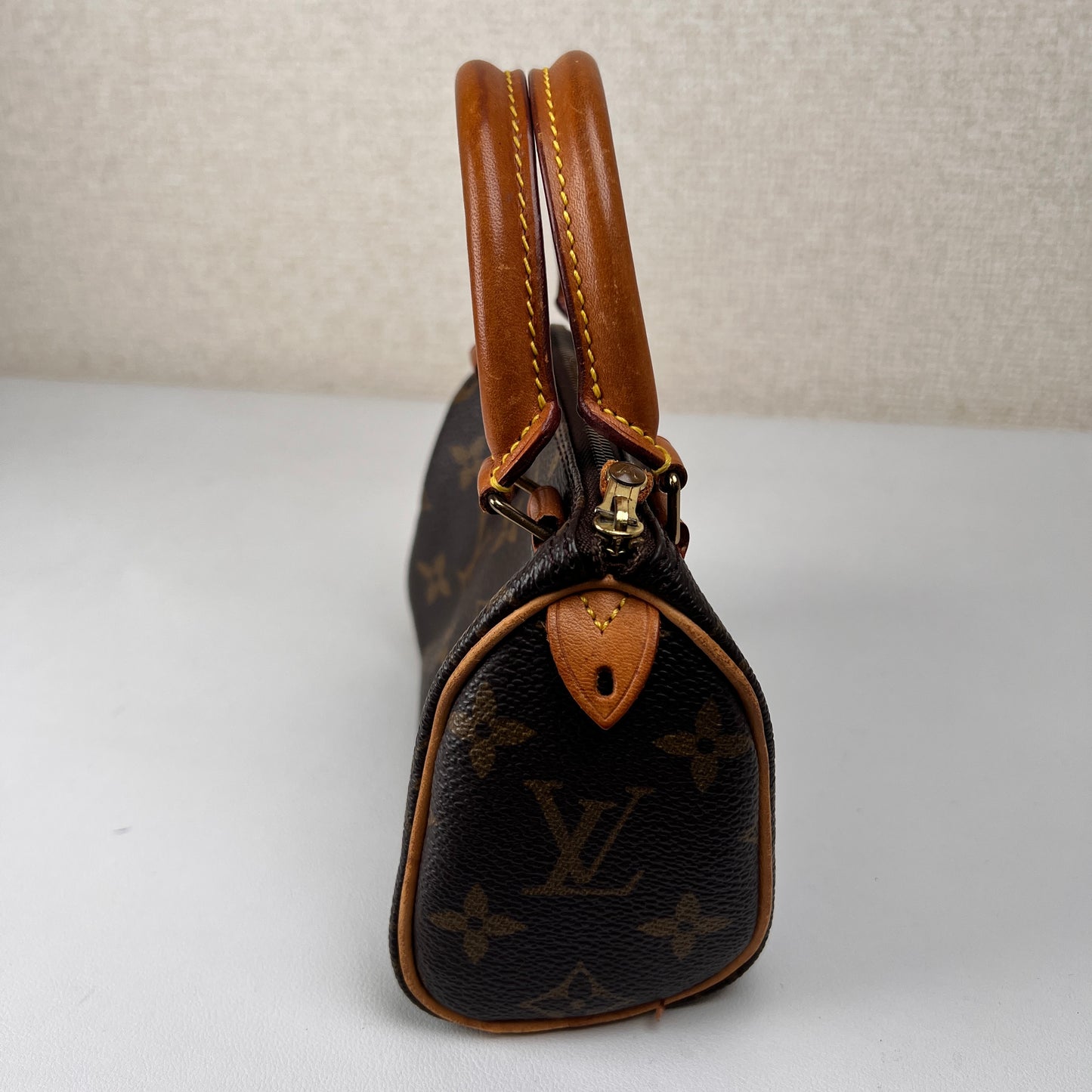 Louis Vuitton Brown Handle Bags A-15899