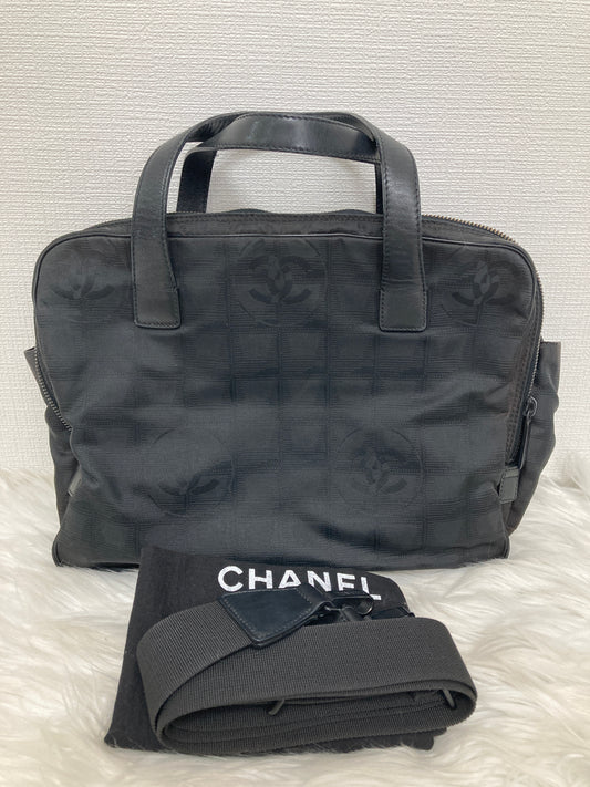 Chanel Black Handle Bags A-15909