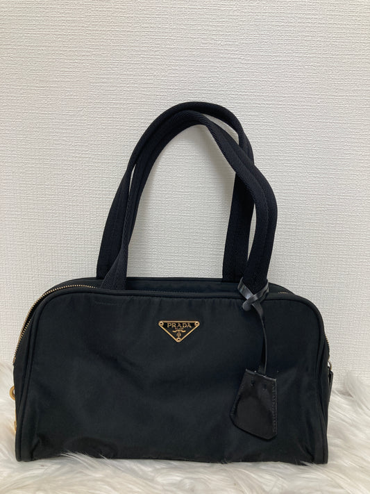 Prada Black Handle Bags A-15910