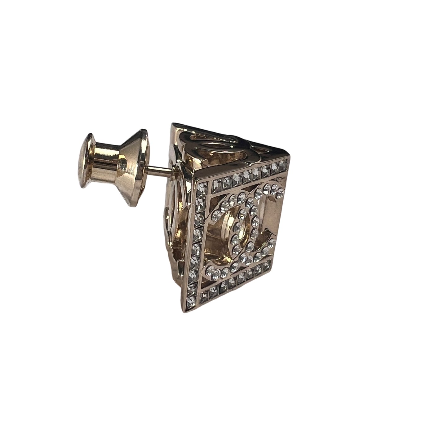 Chanel Gold Brooches A-15916