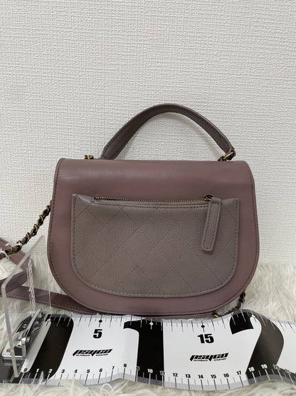 Chanel Purple Shoulder Bags A-15918