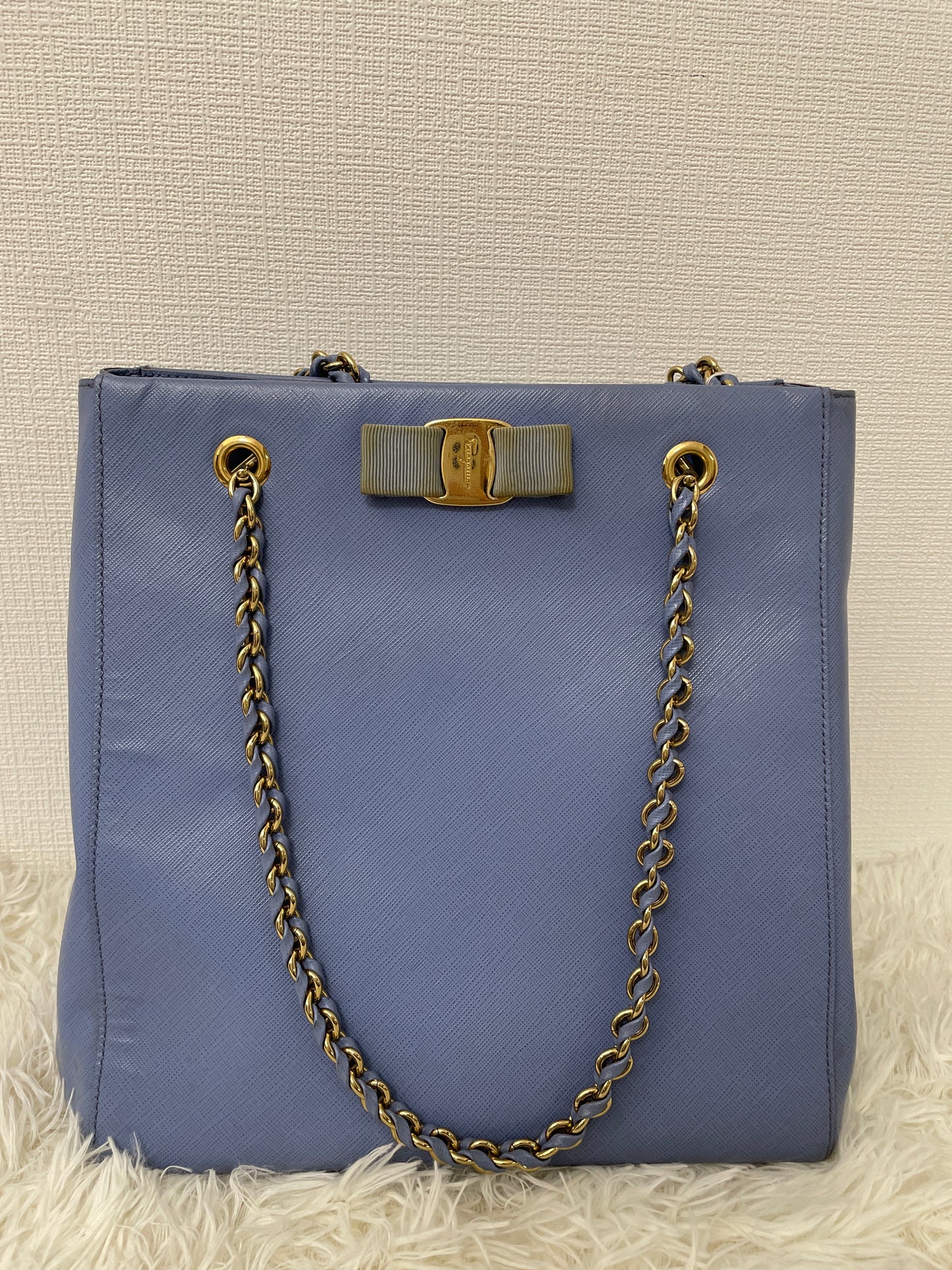 Ferragamo Blue Shoulder Bags A-15920