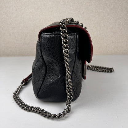 Chanel Black Shoulder Bags A-15921