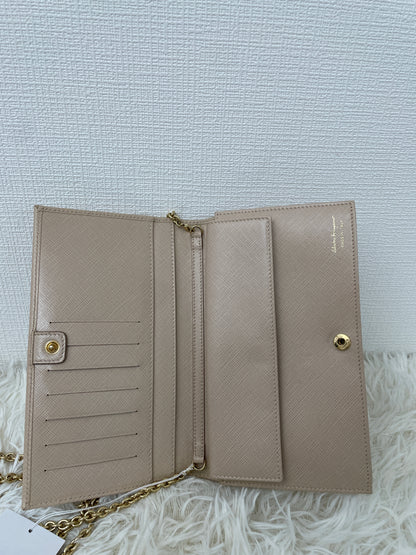 Ferragamo Pink Shoulder Bags A-15923