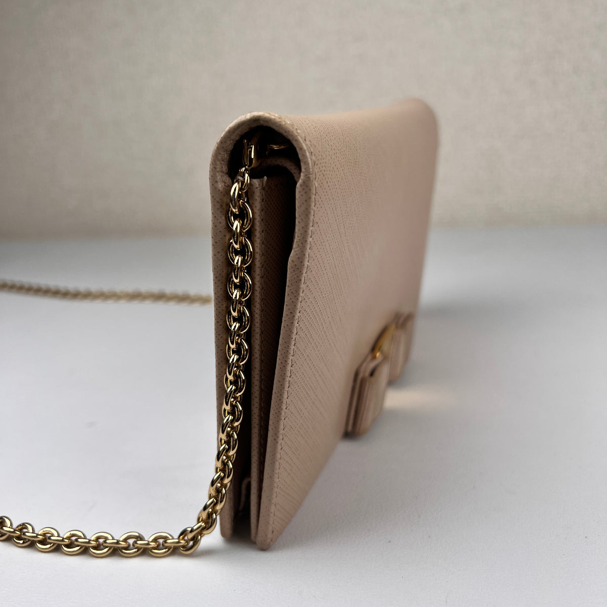 Ferragamo Pink Shoulder Bags A-15923