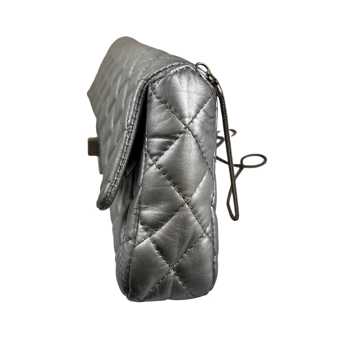 Chanel Silver Shoulder Bags A-15926