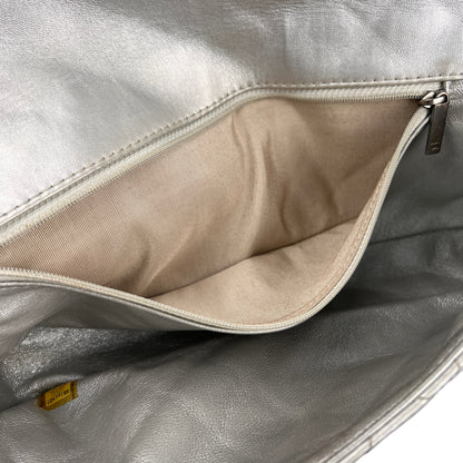 Chanel Silver Shoulder Bags A-15926