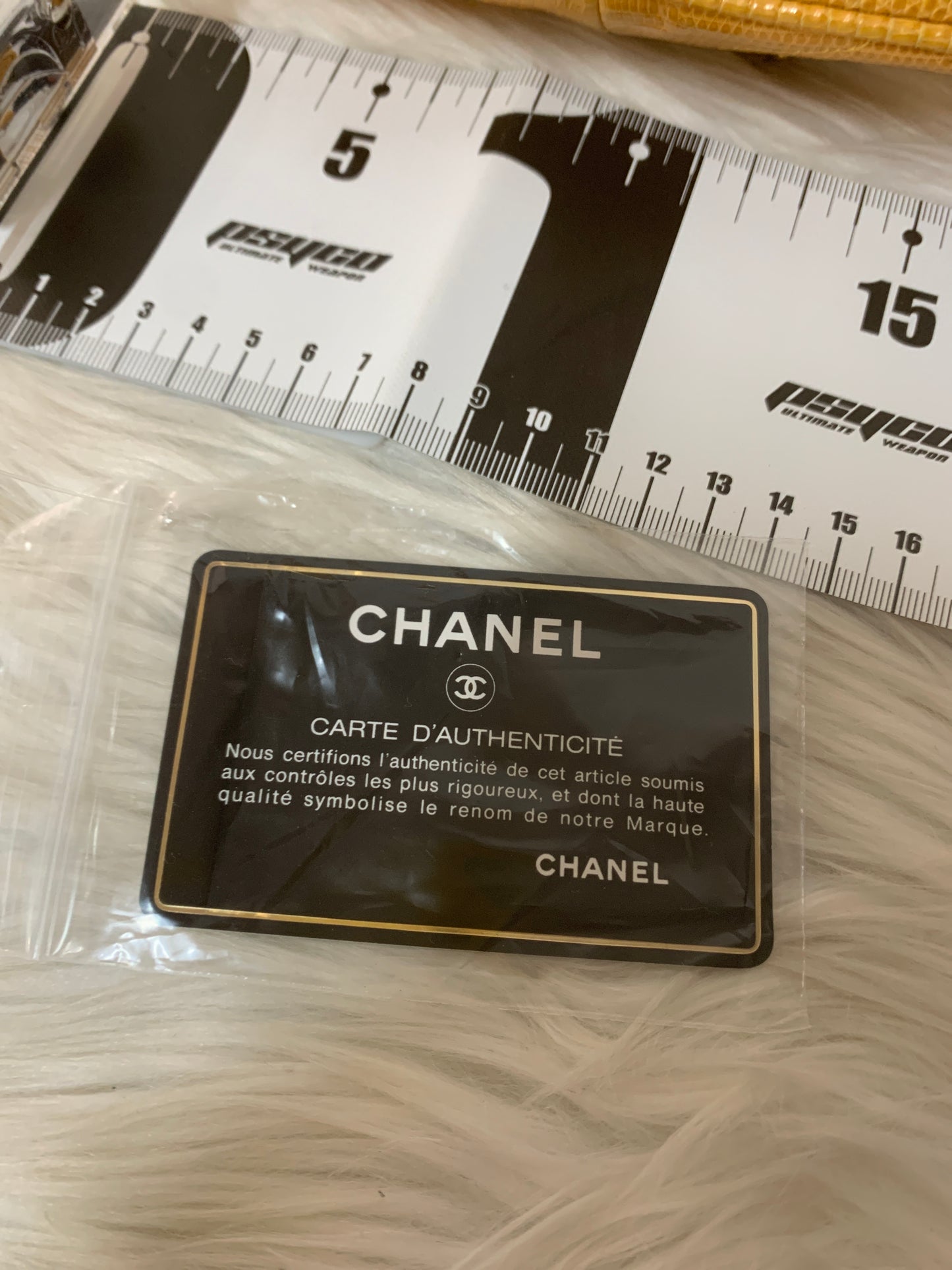 Chanel Yellow Shoulder Bags A-15937