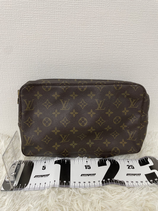 Louis Vuitton Brown A-15939