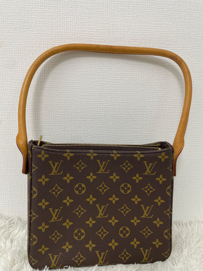Louis Vuitton Brown Shoulder Bags A-15945