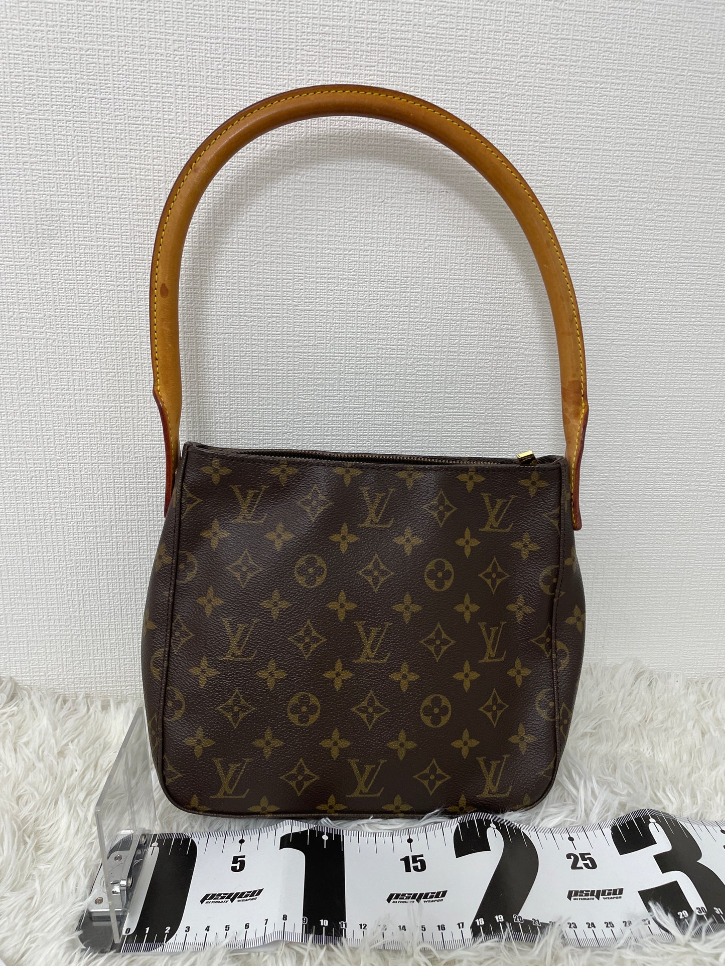 Louis Vuitton Brown Shoulder Bags A-15951