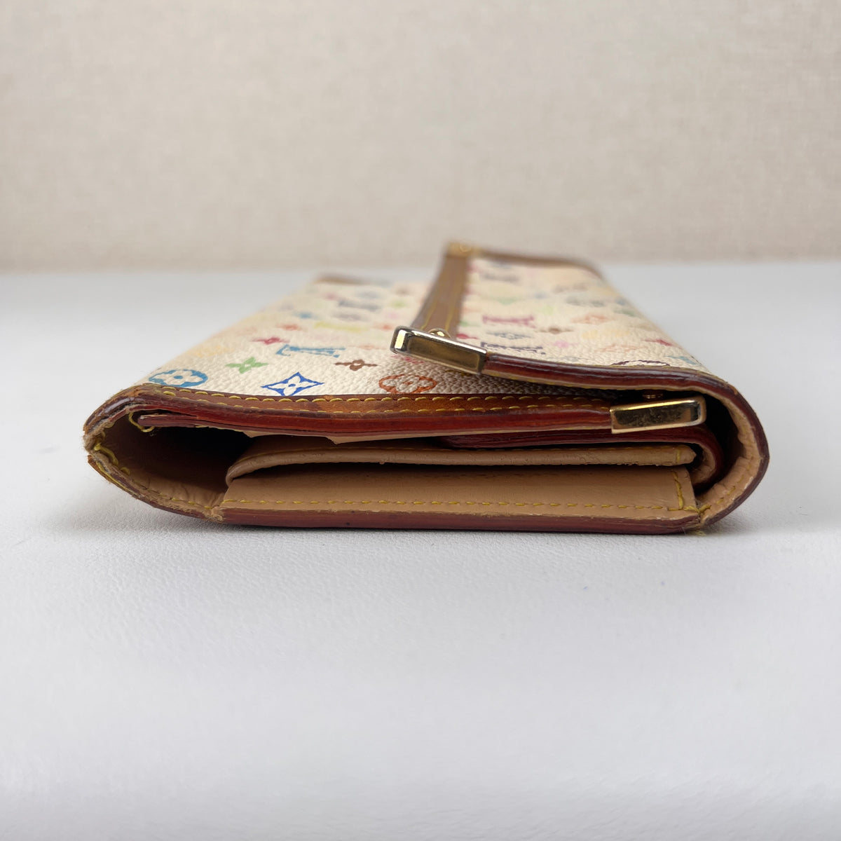 Louis Vuitton Multicolor Wallets A-15954