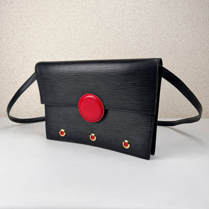Louis Vuitton Black Shoulder Bags A-15957
