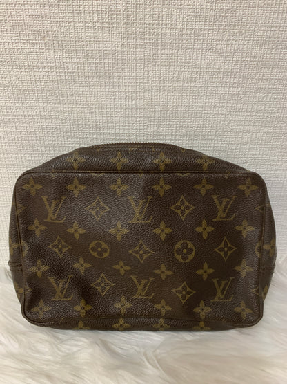 Louis Vuitton Brown Pouches A-15958