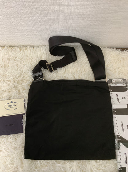 Prada Black Shoulder Bags A-15959