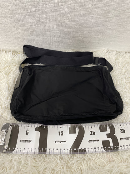 Prada Black Shoulder Bags A-15961