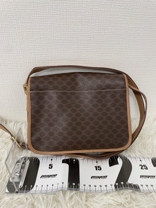 Celine Brown Shoulder Bags A-15971