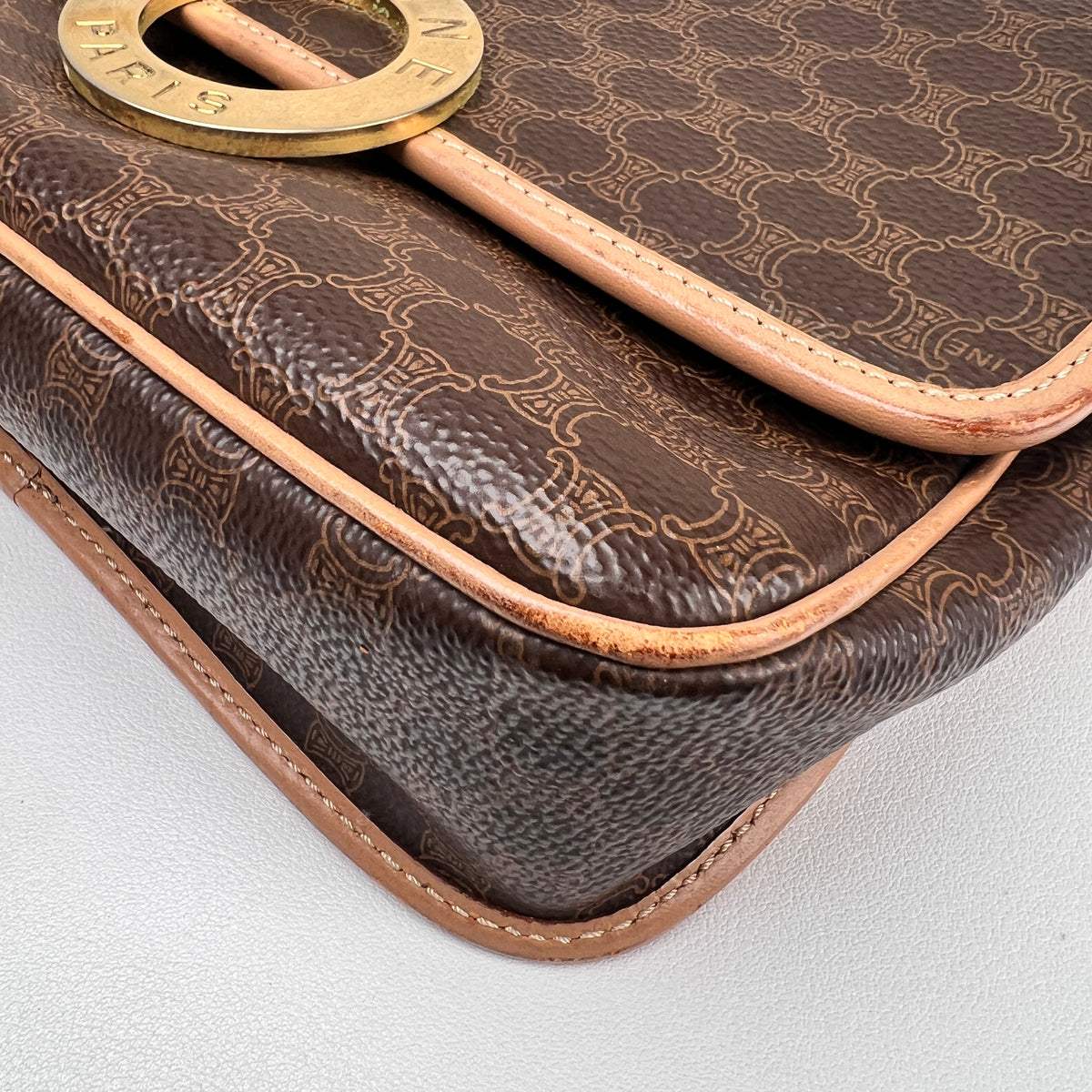 Celine Brown Shoulder Bags A-15971