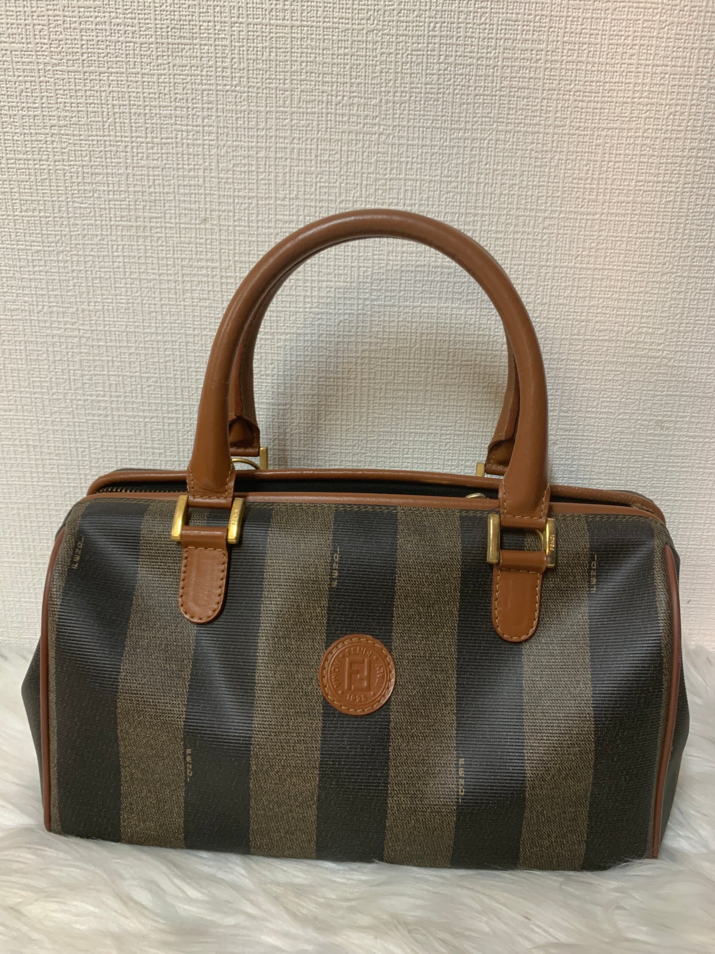 Fendi Brown Handle Bags A-15973