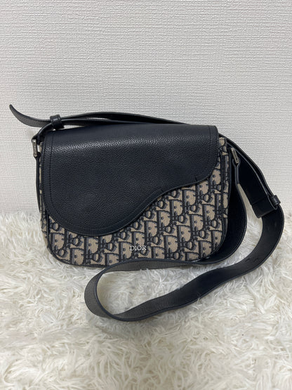 Dior Navy Shoulder Bags A-15991