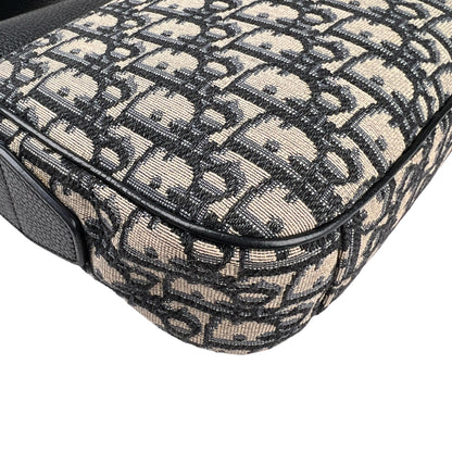 Dior Navy Shoulder Bags A-15991