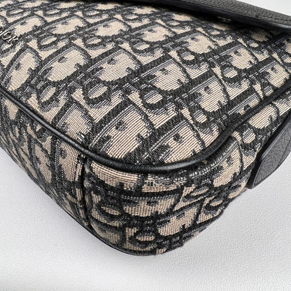 Dior Navy Shoulder Bags A-15991