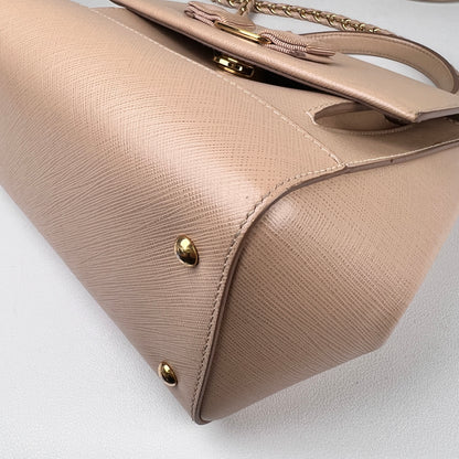 Ferragamo Beige Handle Bags A-15998