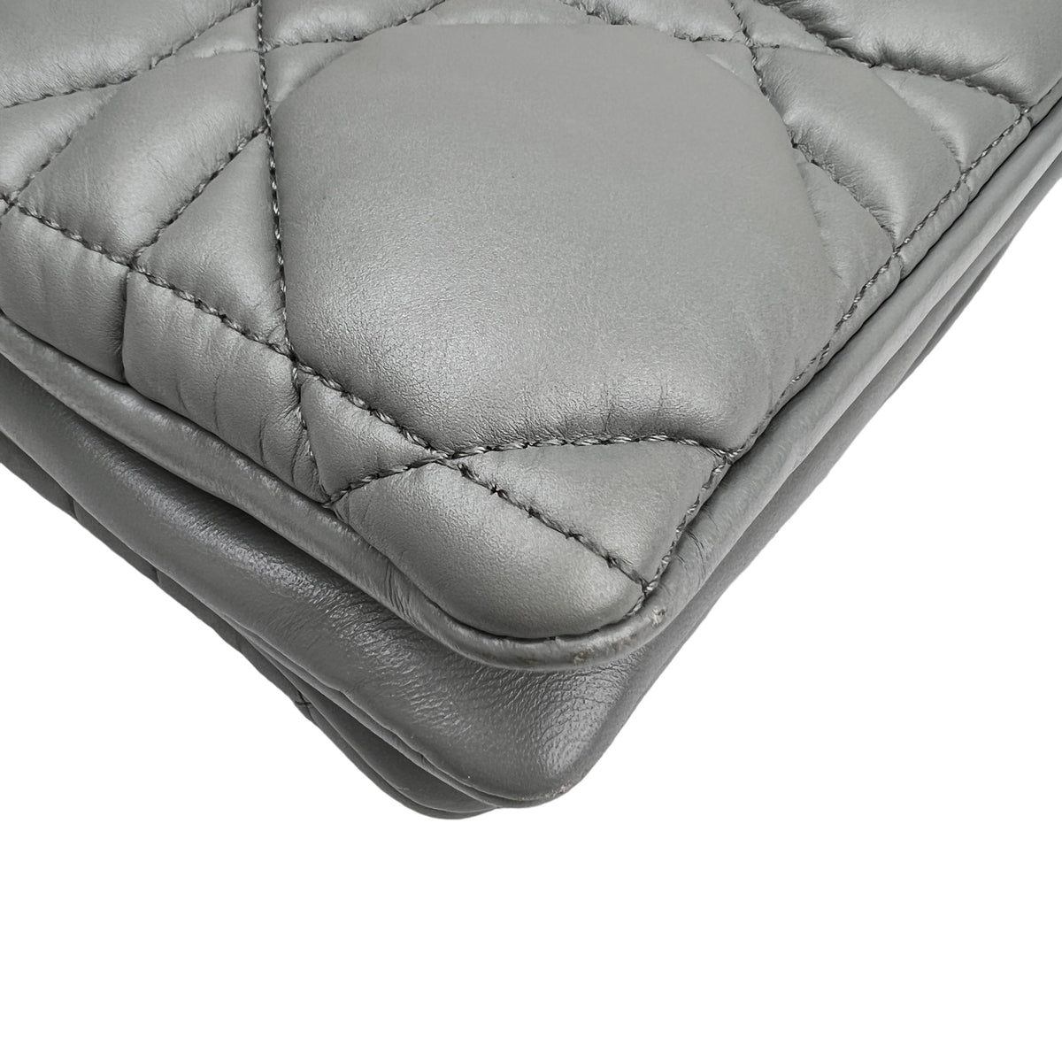 Dior Gray Shoulder Bags A-15999
