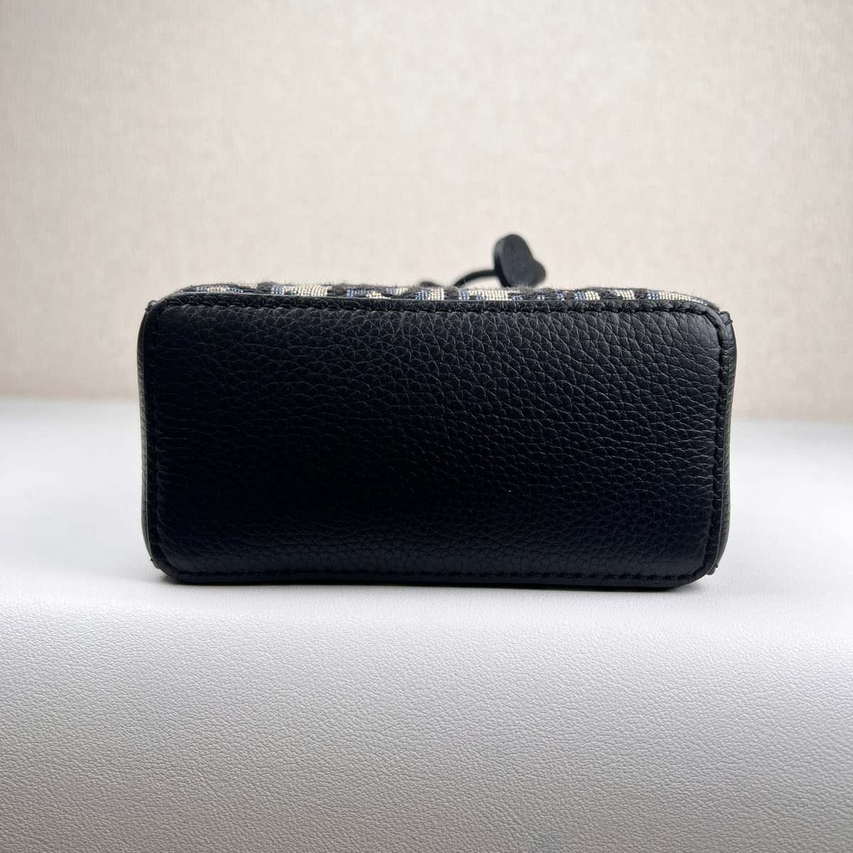 Dior Navy Shoulder Bags A-16000