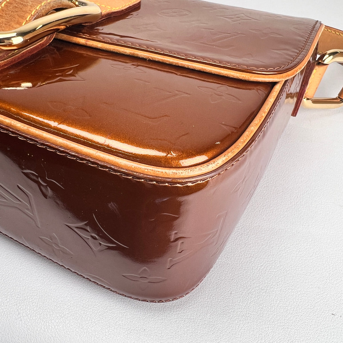 Louis Vuitton Brown Handle Bags A-16001