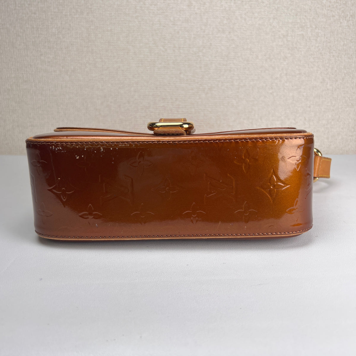 Louis Vuitton Brown Handle Bags A-16001